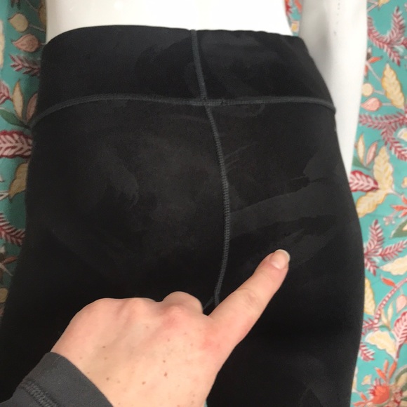 Adidas Climalite Modelled Black Capris Workout Running Tights Size Small - Picture 15 of 16